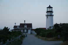 Lighthouse 4.JPG (70366 bytes)